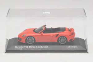Porsche 911 991 Turbo S Kabriolets Oranžs Minichamps 1:43 410067181 Metāls — attēls 4 no 5