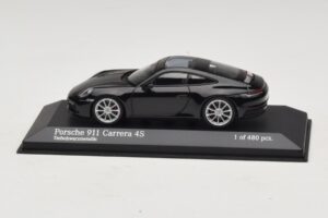 Porsche 911 992 Carrera 4S Melns Metālisks Minichamps 1:43 410069320 Metāls