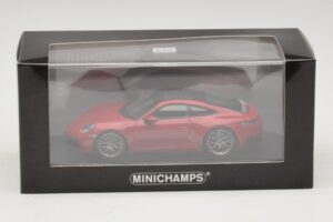 Porsche 911 992 Carrera 4S Sarkans Minichamps 1:43 410069321 Metāls — attēls 5 no 5