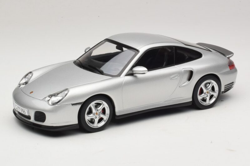 Porsche 911 996 Turbo Sudrabs KK-Scale 1:18 KKDC181471 Metāls