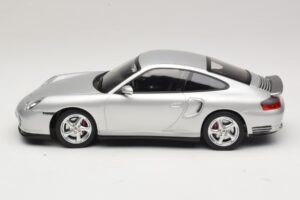 Porsche 911 996 Turbo Sudrabs KK-Scale 1:18 KKDC181471 Metāls — attēls 3 no 6