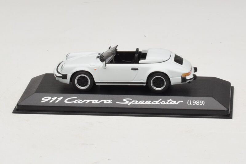 Porsche 911 G-Series Carrera Speedster Balts Minichamps 1:43 WAP0210360A Metāls