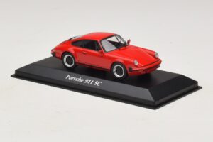 Porsche 911 SC Sarkans Maxichamps 1:43 940062021 Metāls — attēls 3 no 5