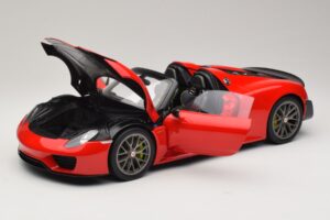 Porsche 918 Spyder Weissach Package Guards Red AUTOart 1:12 12122 Metāls — attēls 2 no 8