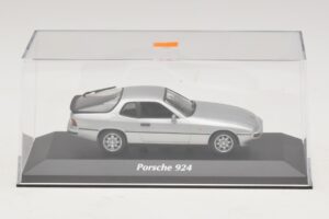 Porsche 924 Sudraba Maxichamps 1:43 940062120 Metāls — attēls 4 no 5