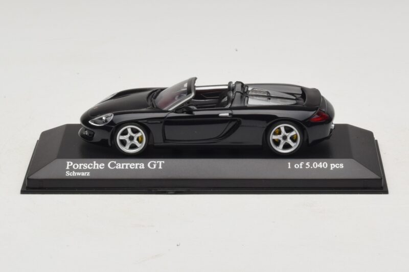 Porsche Carrera GT Melns Minichamps 1:43 Porsche Carrera GT Melns Minichamps 1:43 430060230 Metāls