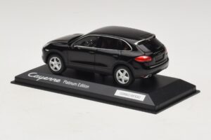 Porsche Cayenne 9PA Platīna Izlaidums Melns Minichamps 1:43 WAP0200160E Metāls — attēls 3 no 5