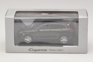 Porsche Cayenne 9PA Platīna Izlaidums Melns Minichamps 1:43 WAP0200160E Metāls — attēls 5 no 5