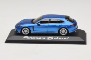 Porsche Panamera 971 4S Diesel Zils Metālisks Minichamps 1:43 WAP0207600H Metāls