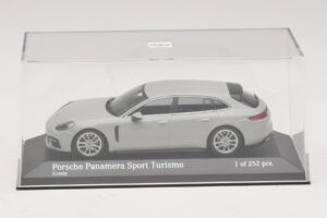 Porsche Panamera 971 Sport Turismo 4E-Hybrid Pelēks Minichamps 1:43 410066114 Metāls — attēls 4 no 5