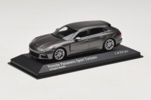 Porsche Panamera 971 Sport Turismo 4S Pelēks Minichamps 1:43 410066111 Metāls — attēls 2 no 5