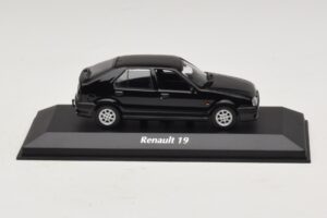 Renault 19 Melns Maxichamps 1:43 Renault 19 Melns Maxichamps 1:43 940113701 Metāls