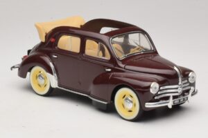 Renault 4CV Kastaņbrūns Solido 1:18 8048 Metāls — attēls 4 no 6