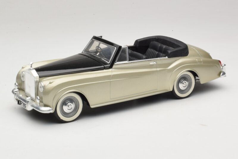 Rolls-Royce Silver Cloud II Sudrabs Solido 1:18 8006 Metāls