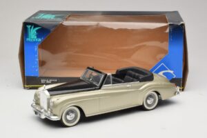 Rolls-Royce Silver Cloud II Sudrabs Solido 1:18 8006 Metāls — attēls 6 no 6