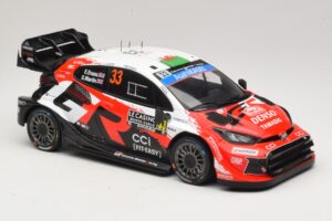 Toyota GR Yaris Rally1 #33 E. Evans / S. Martin Rally Monte Carlo 2026 IXO 1:18 18RMC269B Metāls — attēls 4 no 6