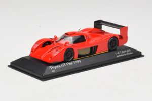 Toyota GT-One TS020 Street Sarkans Minichamps 1:43 433991603 Metāls — attēls 2 no 5