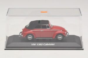 Volkswagen 1302 Kabriolets Sarkans Maxichamps 1:43 940055031 Metāls — attēls 4 no 5