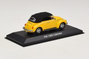 Volkswagen 1302 Kabriolets Dzeltens Maxichamps 1:43 940055030 Metāls — attēls 2 no 5