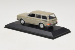 Volkswagen 411 LE Variant Savanna Beige Minichamps 1:43 400051114 Metāls — attēls 3 no 5