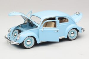 Volkswagen Beetle Zils Bburago 1:18 3381 Metāls — attēls 2 no 8