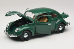 Volkswagen Beetle Zaļš Maisto 1:18 32820 Metāls — attēls 2 no 8