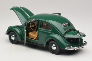 Volkswagen Beetle Zaļš Maisto 1:18 32820 Metāls — attēls 5 no 8