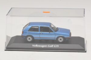 Volkswagen Golf GTI Mk2 Zils Metālisks Maxichamps 1:43 940054120 Metāls — attēls 4 no 5