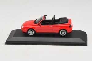 Volkswagen Golf Mk4 Kabriolets Sarkans Dīlera Izdevums Minichamps 1:43 GOLF006 Metāls