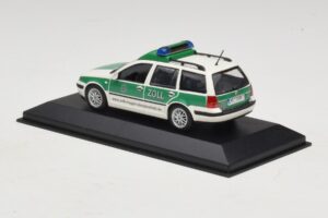 Volkswagen Golf Mk4 Variant Polizei Minichamps 1:43 430056090 Metāls — attēls 3 no 5