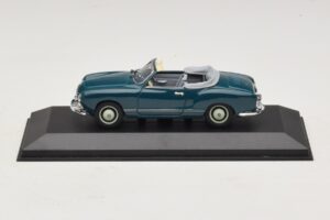 Volkswagen Karmann Ghia Kabriolets Tumši Zils Minichamps 1:43 GHIA001 Metāls