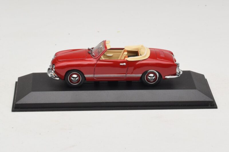 Volkswagen Karmann Ghia Kabriolets Tumši Sarkans Minichamps 1:43 5032 Metāls