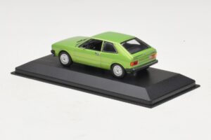 Volkswagen Scirocco Mk1 Zaļš Metālisks Aizvietotāja Kaste Maxichamps 1:43 940050420-R1 Metāls — attēls 3 no 5