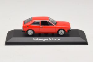 Volkswagen Scirocco Mk1 Sarkans Maxichamps 1:43 940050422 Metāls