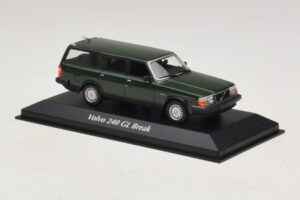Volvo 240 GL Universāls Tumši Zaļš Maxichamps 1:43 940171411 Metāls — attēls 3 no 5
