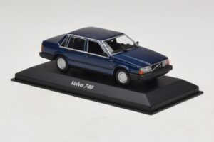 Volvo 740 Dark Blue Metallic Maxichamps 1:43 940171701 Metāls — attēls 3 no 5