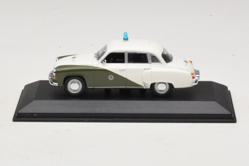 Wartburg A311 Volkspolizei Minichamps 1:43 430015990 Metāls